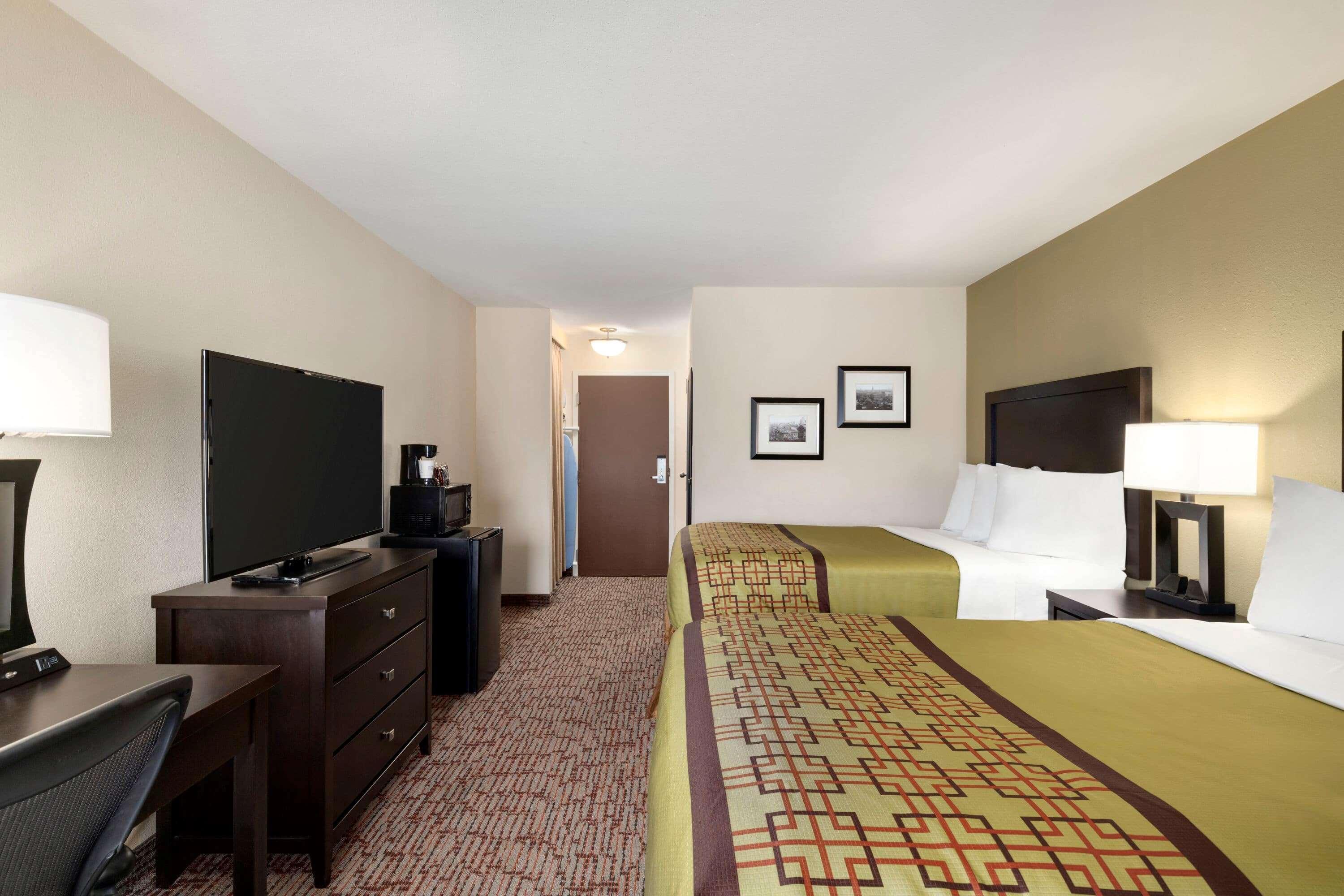 Baymont By Wyndham Augusta West Hotel Exterior photo