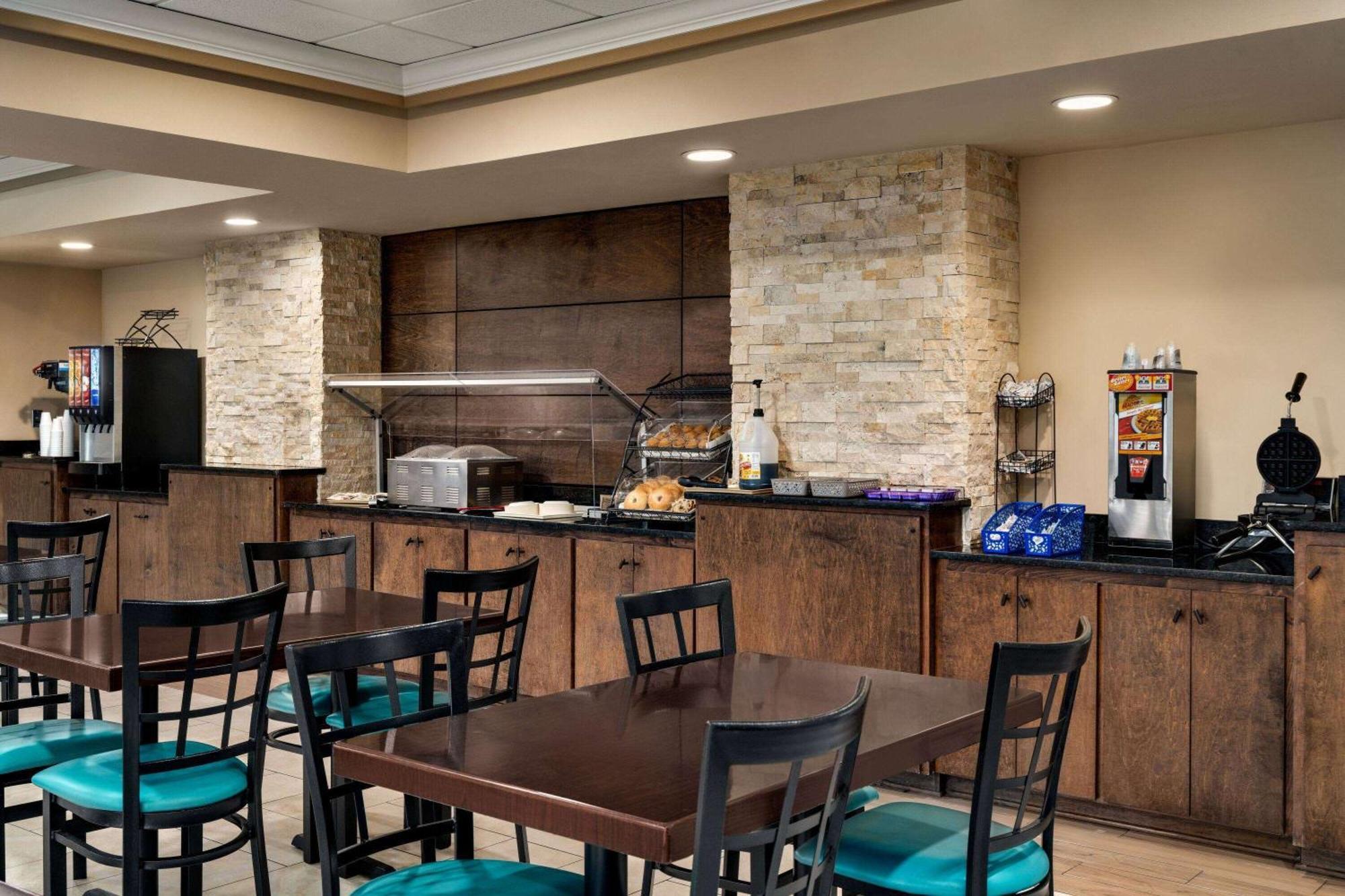 Baymont By Wyndham Augusta West Hotel Exterior photo
